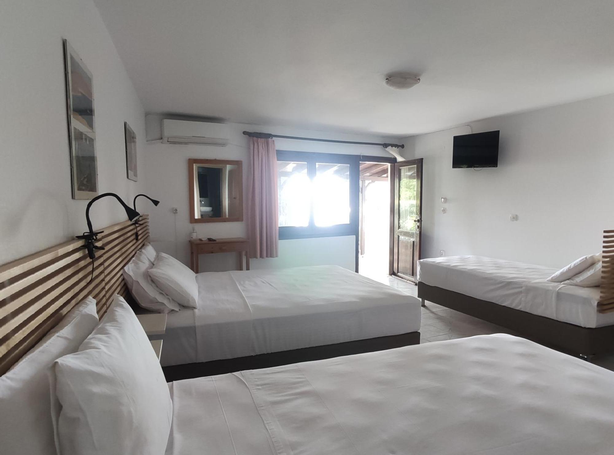 Para Thin Alos Inn Neos Marmaras Luaran gambar